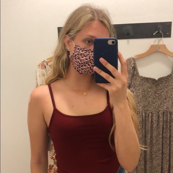 Meet your Posher, Julia - Picture 1 of 1